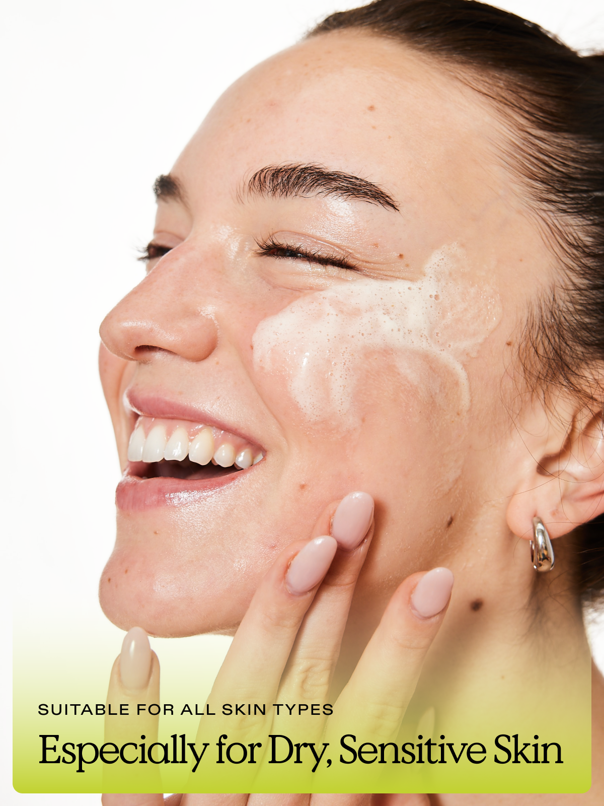 Matcha Hemp Hydrating Cleanser is suitable for all skin types especially for dry, sensitive skin